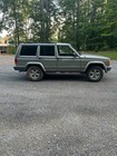 2000 Jeep Cherokee 