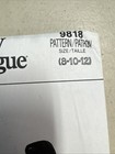 Vintage Vogue  9818 Sewing Pattern Size 8-10-12  Uncut Still