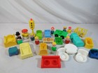 Mixed Lot Of Fisher Price 1970 s Little People Furniture   Dolls