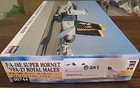 2004 Hasegawa 1 72 Scale Model Kit F a-18e Super Hornet Vfa-27 Royal Maces 00744