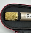 Wireless Mini Karaoke Player Microphone Ktv-088 Hard Shell Case Usb Cord Battery