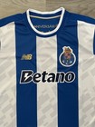 Size Medium - 2025-26 Fc Porto New Balance Home Jersey