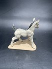 Hagen-renaker Mustang Colt    feather     3310     Maureen Love     Grey