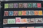 New Zealand Collection Of 1 500  Stamps Mint   Used Stored In Album