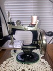 Vintage Singer Sewhandy Child s Mini Sewing Machine Model 20 New Felt Sews Great