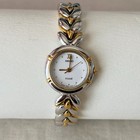 Vintage Seiko Tisse Women s Round Two Tone Gold Silver Quartz Jewelry Watch