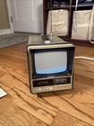 Vintage Zenith Bt051b2 5in Black   White Portable Tv W  Manual