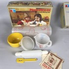 Vintage Tupperware Toys Mini Mix-it   Mini Serve-it Play Kitchen Sets Lot