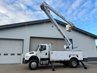  16 Freightliner M2106 4x4 60  2m Bucket Truck Boom Material Handling Jib Cummin