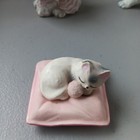 Set Of 6 White Porcelain Ceramic Kitty Cat With Heart   Flower Neck Bow Vintage