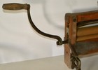 Antique Lovell Mfg Co  No  32 Hand-crank Wooden Clothes Wringer