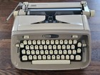 Royal Custom Magic Margin  Manual Typewriter Vintage With Black Case Not Tested 