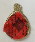 Canada  The Essex And Kent Scottish Regiment Cap Badge With Tartan Backing