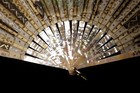 Antique Mother Of Pearl Hand Fan Hand-painted Sequinned Silk Leaf Eventail Nacre