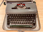 Working Vtg 1960s Olympia Typewriter Sm3 De Luxe Sm4 S Olive Green Working