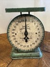 Green 1930 s Vintage American Family Kitchen Scale  Up To 25lbs Nice Patina