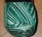 Lot Of 2 Skeins  Dark Horse Rhapsody Yarn  100  Merino Wool  3 5 Oz  205yd   156