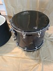 Dw Performance Piano Black Lacquer Bass Drum - 18x22 With  Case
