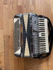 Vintage  Accordion Made In Italy W  Presto Case Great Condition 