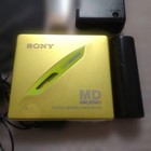 Sony Mz-e70 Minidisc Player Recorder Yellow Portable   Includes Accessories