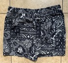 Swim Trunks Men   s Size Large Shorts No Boundaries Bandana Paisley Fast Shipping