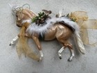 Breyer Christmas Holiday Horse  700120 Winter Wonderland Palomino Totilas 2017