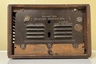 Truetone Tube Radio Model D2211 Tube Radio   For Repair Or Display