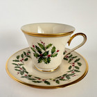Lenox Holiday Dimension Teacup   Saucer Holly Berry Gold Trim     Excellent