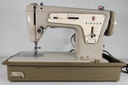 Singer Sewing Machine Vintage Fashion Mate  237 W carrying Case   Manual Works