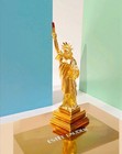 Estee Lauder Dazzling Gold Statue Of Liberty Solid Perfume Compact See Descripti