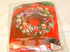 2011 Bucilla Felt Cookies   Candy Christmas Wreath Kit 86264 Maria Stanziani