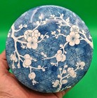 2 Vtg Daher Blue   White Blossoms Round Tins Trinket Box W lids Made In England