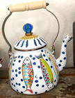 Mackenzie-child s 2 Qt Go Fish Kettle teapot new In Original Box