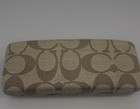 Coach Glasses Coach Logo Signature Hard Eyeglass Case Brown beige Felt Lined