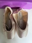 Russian Pointe Muze-b25 Md 37 5 W5 V2 Fm New In Box