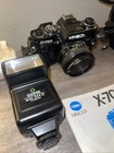 Lot Of 2 Minolta Cameras Maxxum 5000 Af 35mm Slr Film   X-700 Slr Vintage