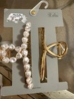 Sunday State Gold Tone Clip   White Stoneclip