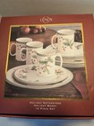 Lenox Holiday Gatherings Holiday Berry 12 Piece Set