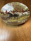 Vintage Elizabethan Staffordshire Fine Bone China Hunting Scene Plate  10 Inch