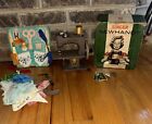 Vintage Singer Sewhandy Model 20 Sewing Machine For Children W box Does Work