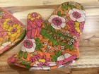 Vintage Retro Flower Power Oven Mit   Pot Holder Bright Pink orange   Green Read