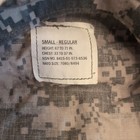 New Military Digital Camo Jacket Small Regular  Army Nwt Flame Resistant