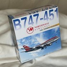 Nib  Dragon Wings B747-451 Northwest Airlines 1 400 Scale Premiere Collection