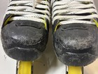 Bauer R5 Inline Hockey Skates Size 7r Black  Hi-lo Medium Chassis 8080 7676