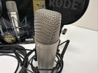 Rode Nt1-a Large Diaphragm Studio Condenser Microphone W  Shock Mount Combo Box