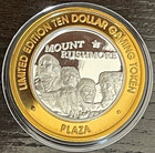 Plaza Hotel Casino  10 Silver Strike Token 2005 Mount Rushmore New Case