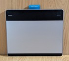 Wacom Cth-480 Intuos Small Creative Pen   Touch Tablet Excellent