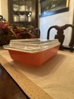 Rare 1950   s Vintage Pyrex Pink Casserole Dish 575-b 2 Qt And Gold Cradle