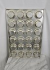 Vtg Chicago Metallic 552d Jumbo Muffin Pan  24 Molds Commercial Grade