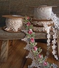 1  Vintage Red Rose   Leaf Embroidered Crochet Lace Trim Ribbon - 5 Yards
